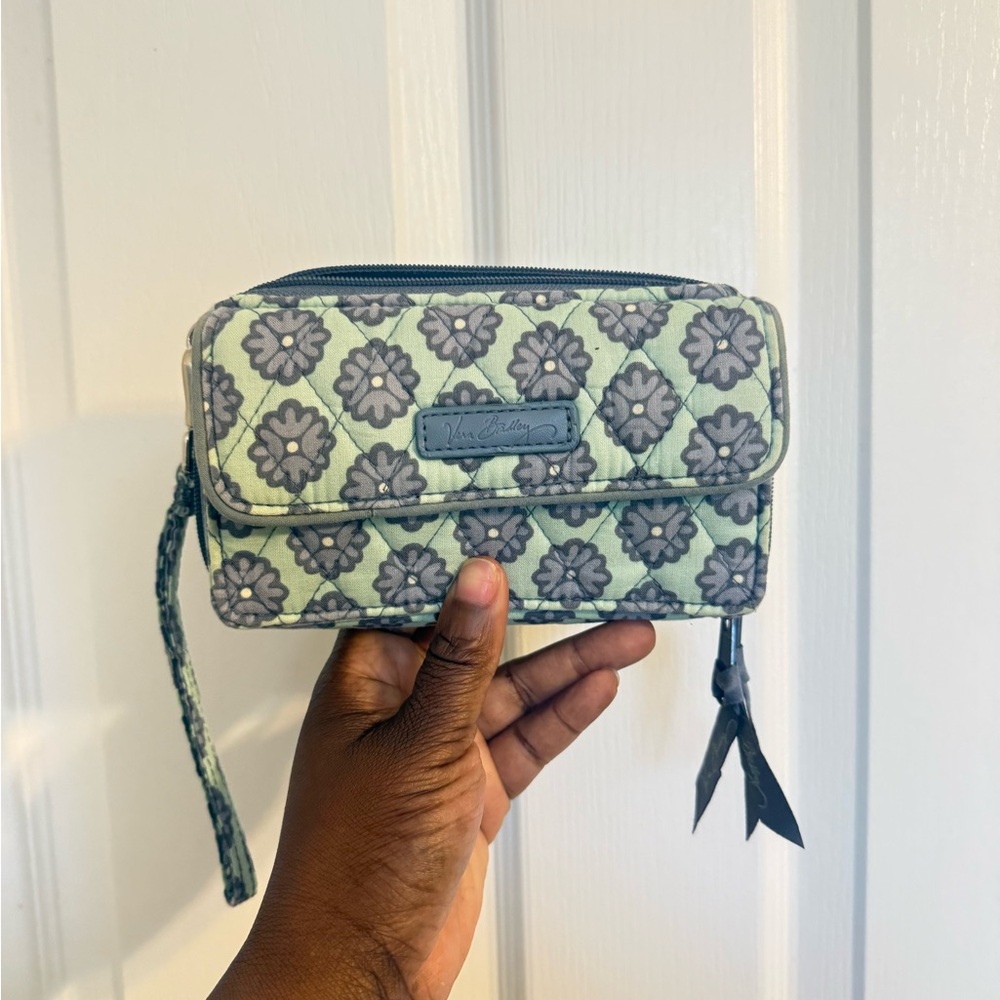 Vera Bradley Mint Green Quilted Floral Wristlet Wallet